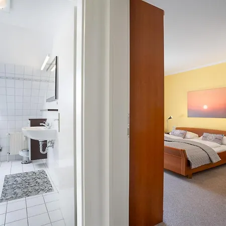 Ahornweg 5-7,tu Hus Apartamento Kellenhusen