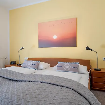 Ahornweg 5-7,tu Hus Apartamento *