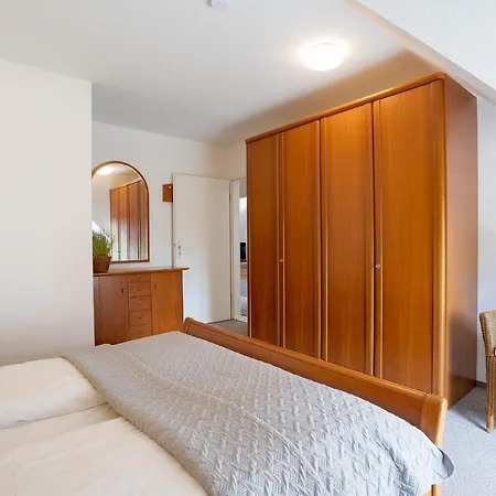 Ahornweg 5-7,tu Hus Apartamento *