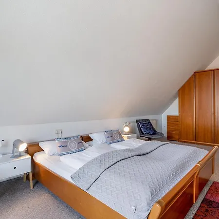 Ahornweg 5-7,tu Hus Apartamento *